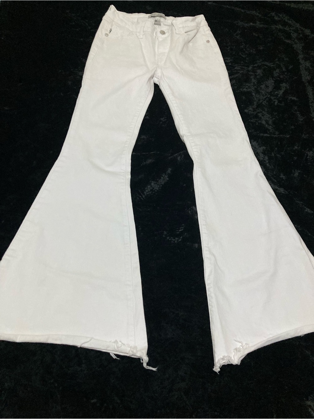 Judy Blue White High-Rise Super Flared Jeans